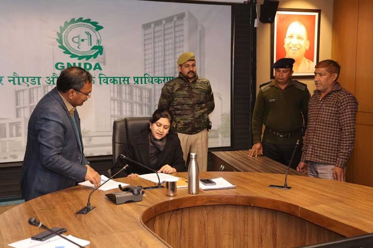 ग्रेटर नोएडा की सड़कों को गड्ढा मुक्त बनाने के लिए चलेगा अभियान